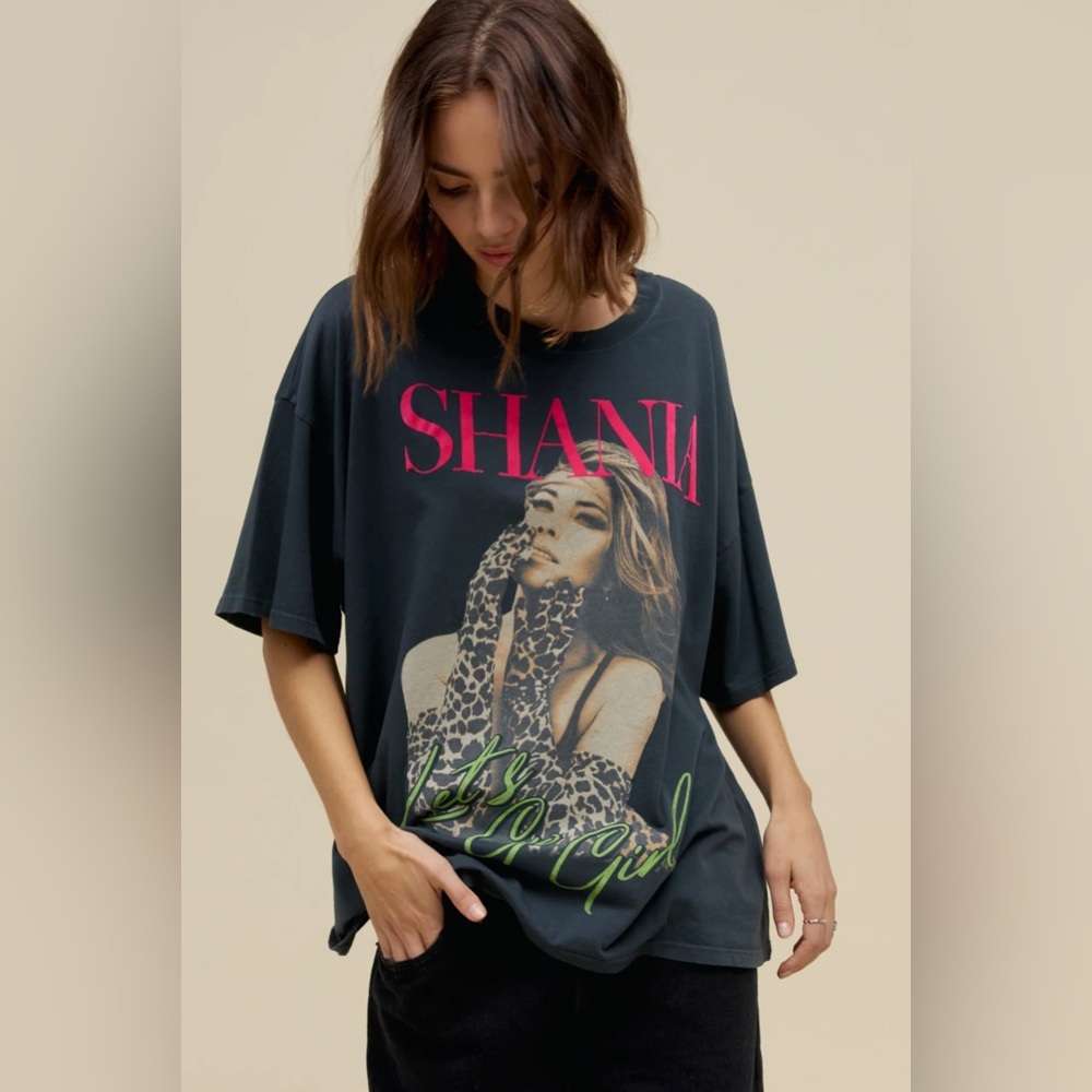 Daydreamer Shania Twain Let’s Go Girls OS Tee One Size Black